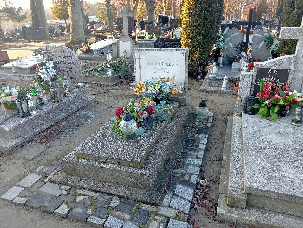 Grób FILIPINA BOLESTA