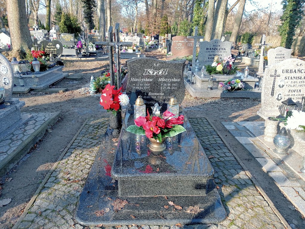 Grób ROMANA KRÓL