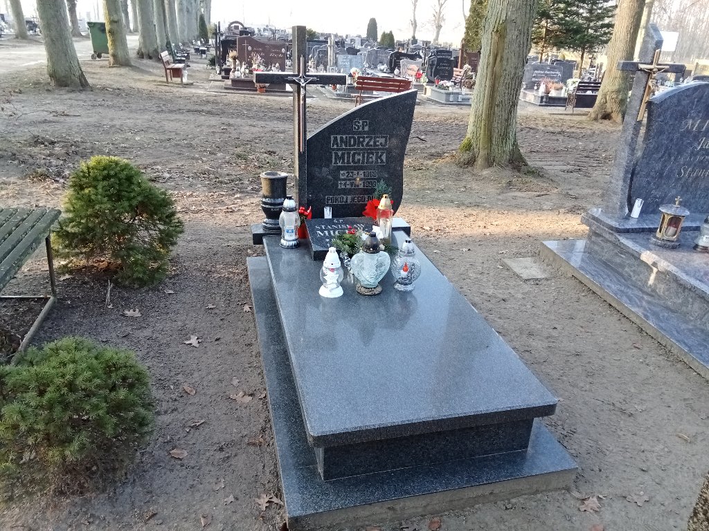 Grób STANISŁAW MICIEK