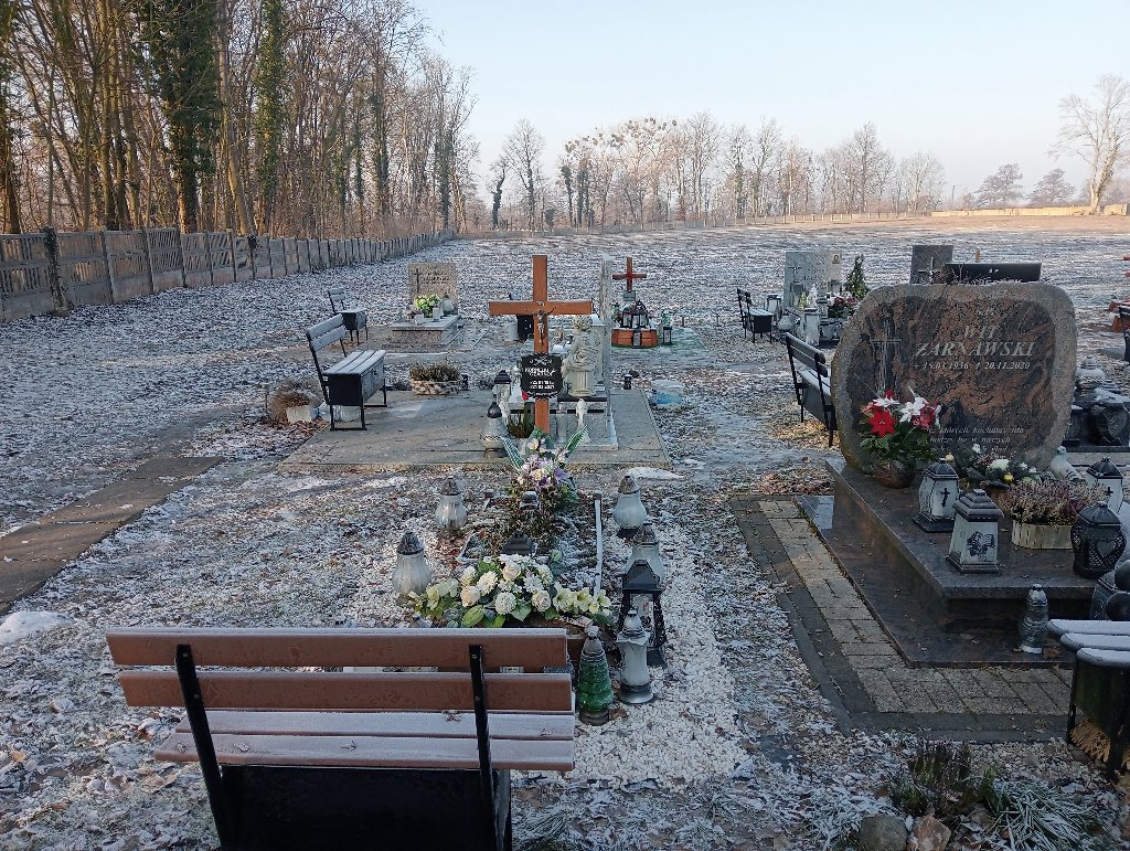 Grób KORNELIUSZ CZARNOF